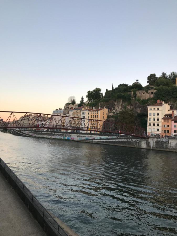 Vue Sur L'Eau Apartment Lyon Exterior foto